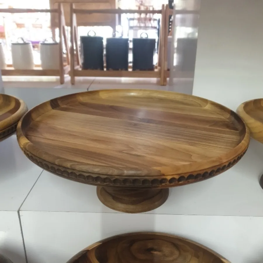 شیرینی خوری