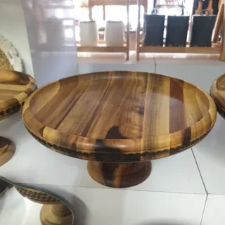 شیرینی خوری