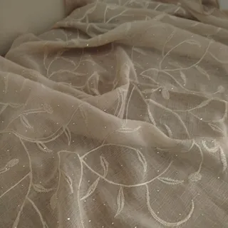 روسری گلدوزی و نگین