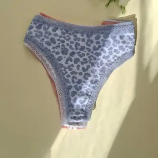 شورت برند لفتیز اسپانیا
