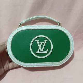 کیف ال وی