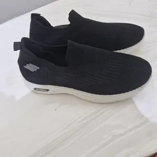 کفش راحتی 41 سانت