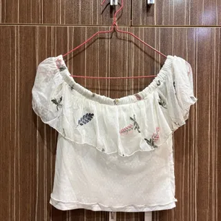 تاپ گلدوزی شده