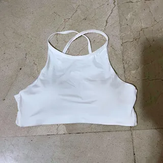 نیم تنه ورزشی سفید