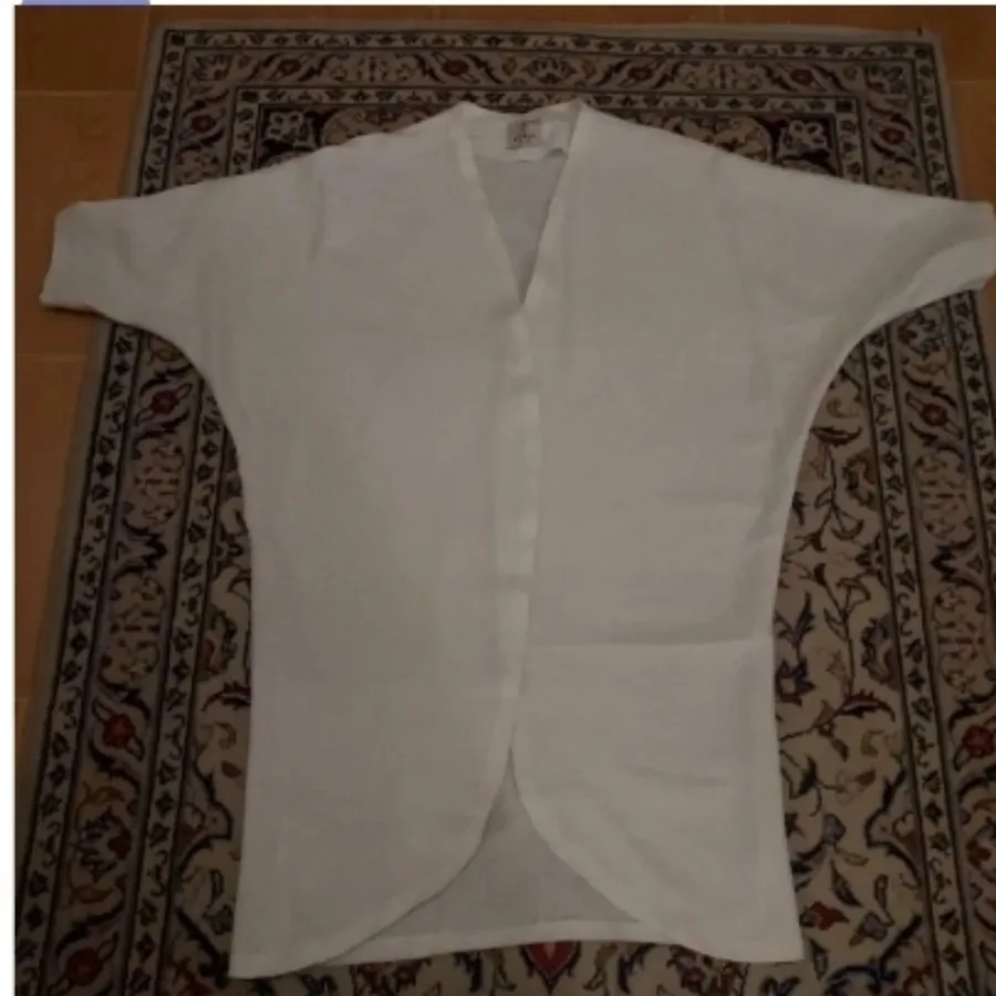 مانتو سفید