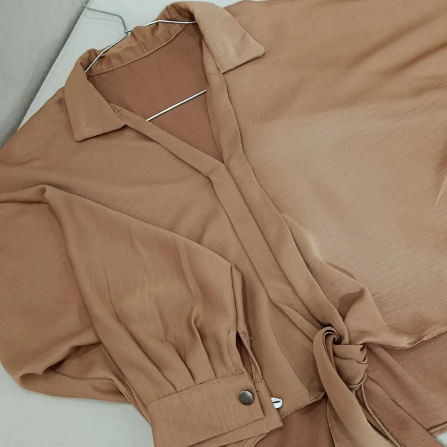 شومیز گره ای