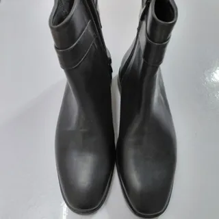 بوت زنانه