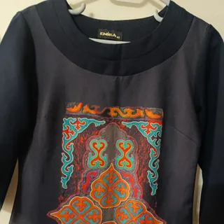 پیراهن مشکی
