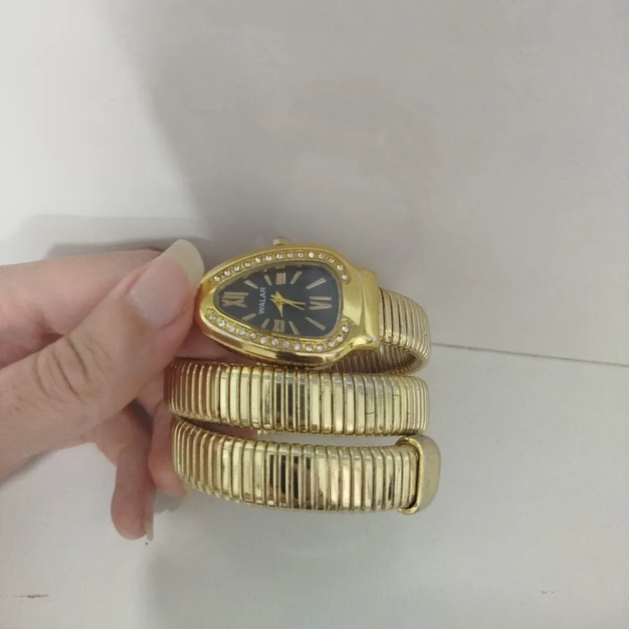 ساعت طرح بولگاری
