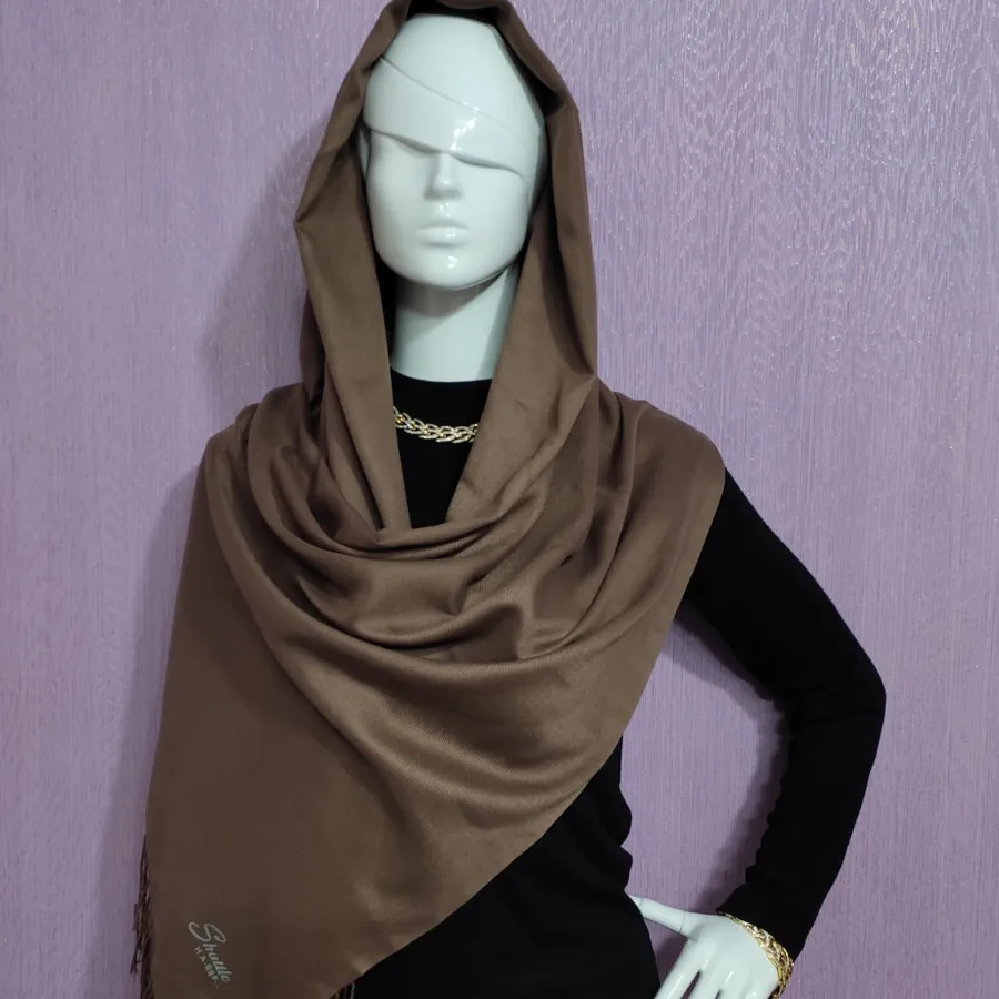 شال نخی کجراه برندShuttle
