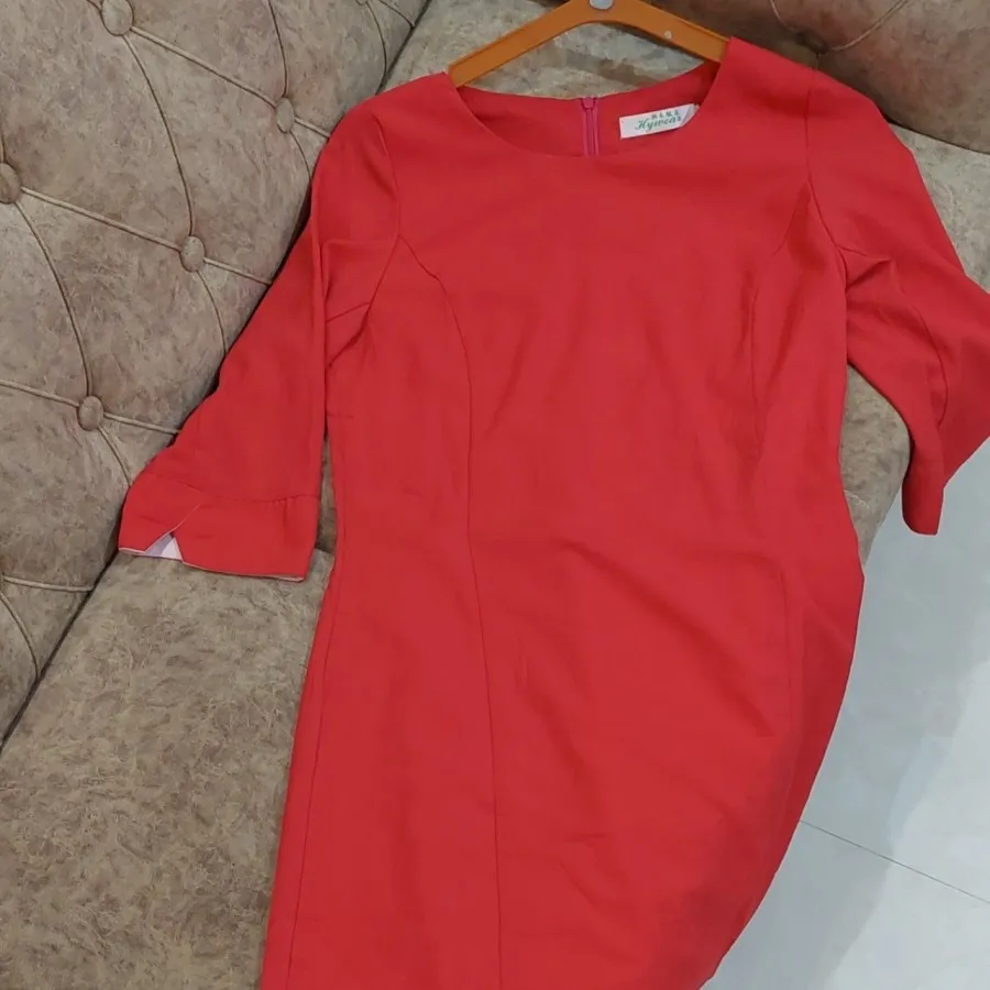 پیراهن زنانه
