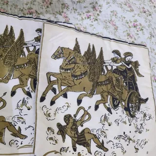 کوسن ساتنی