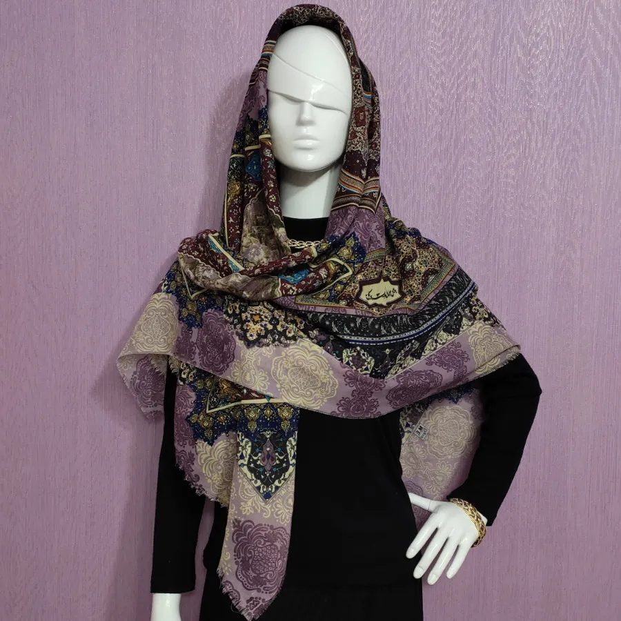 روسری نخی ژاکارد طرح سنتی