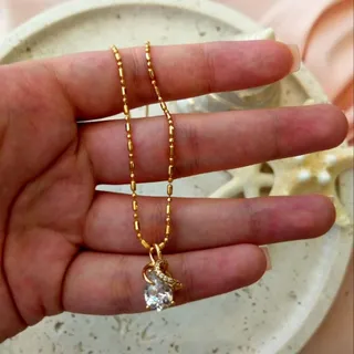 گردنبند و گوشواره وارداتی