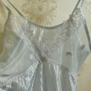 لباس خواب