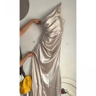 پیراهن مجلسی ساتن