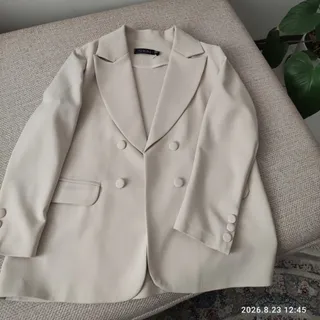 کت رنگ استخوانی سایز 2