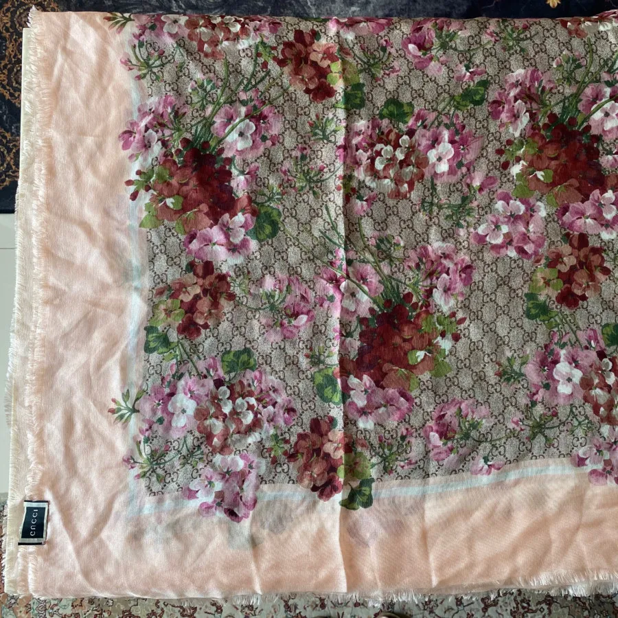روسری حریر ابریشم گوچی