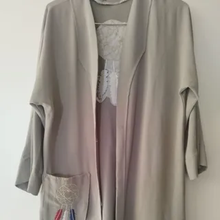 مانتو طوسی روشن