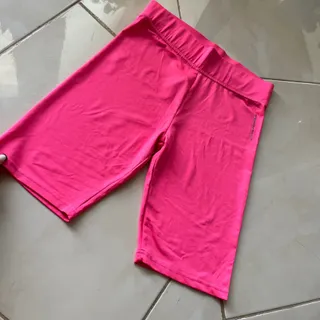 شلوارک ورزشی خارجی