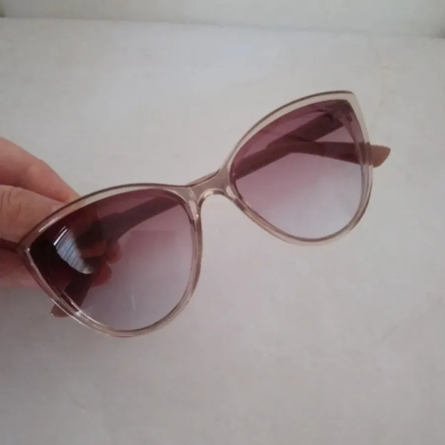 عینک آفتابی زنانه