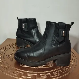 بوت زنانه بزرگ پا