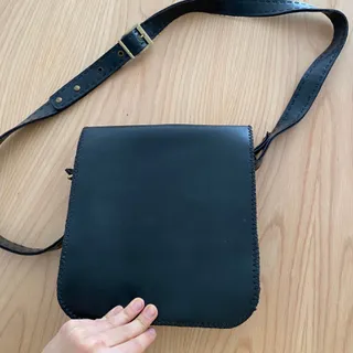 کیف مشکی بنددار