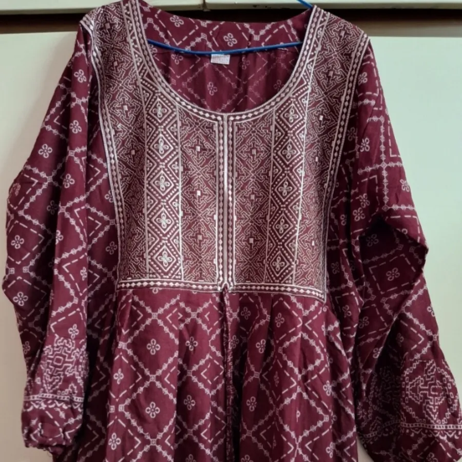 پیراهن نخی
