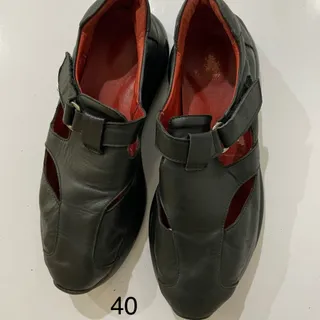 کفش چرم طبی تابستانه