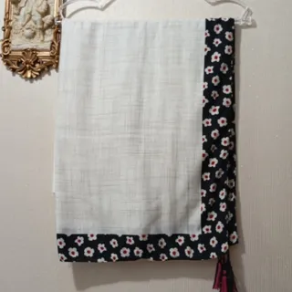 شال طرح شکوفه