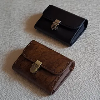 جاکارتی آکاردیونی چرم