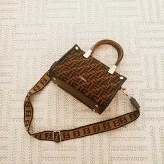 کیف فندی