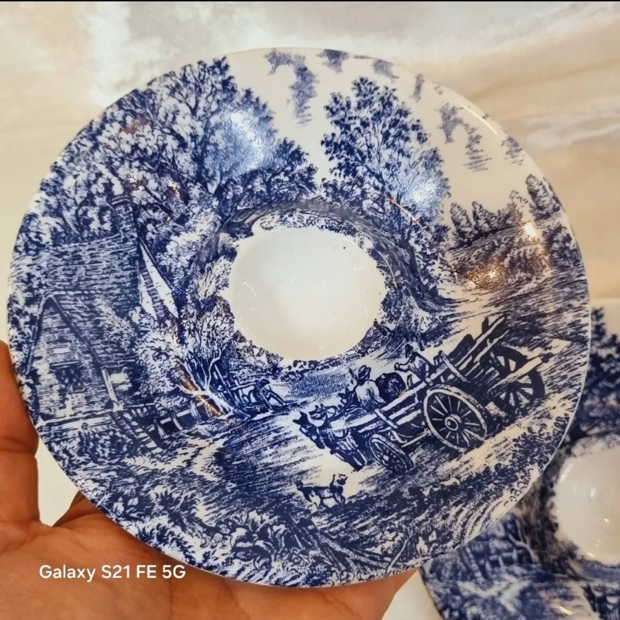تخم مرغ خوری چینی قلم آبی