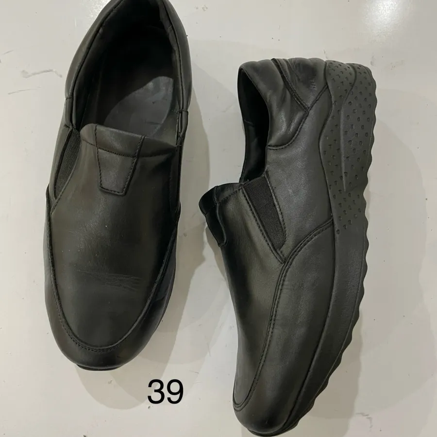 کفش چرم فوق طبی