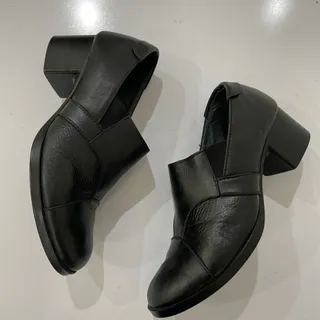 کفش چرم طبی