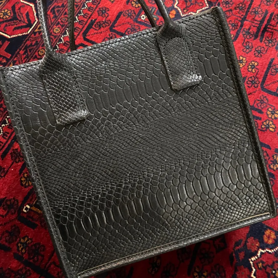 کیف چرم پوست ماری