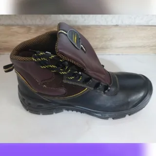کفش ایمنی مردانه