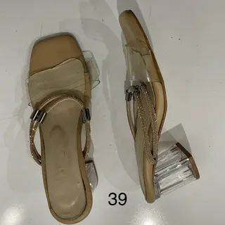 صندل پاشنه دار ترک