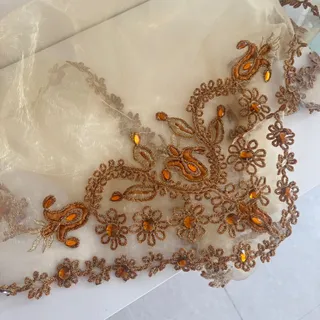 رو میزی مربعی