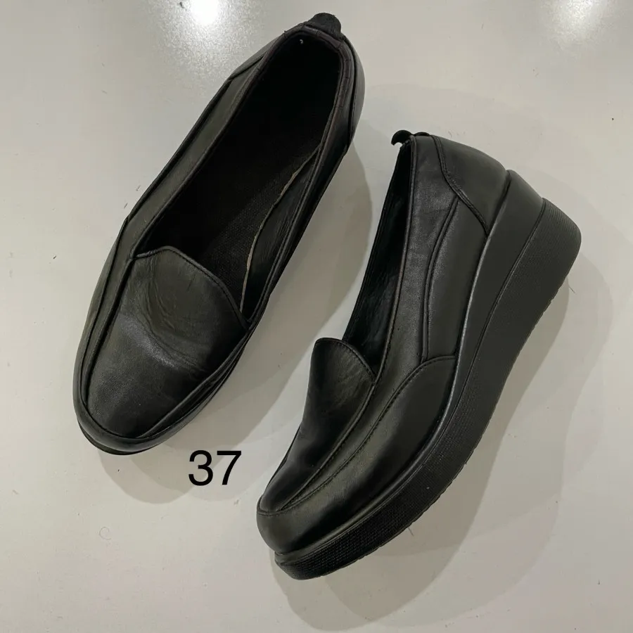 کفش چرم طبی
