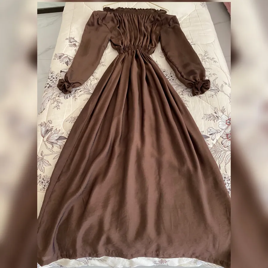 ساحلی قهوه ای