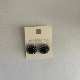 گوشواره accessories