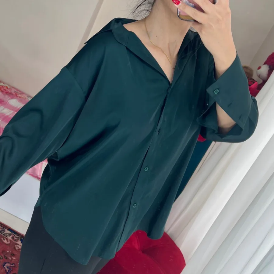 شومیز سبز زمردی