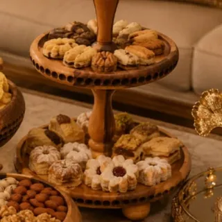 شیرینی خوری