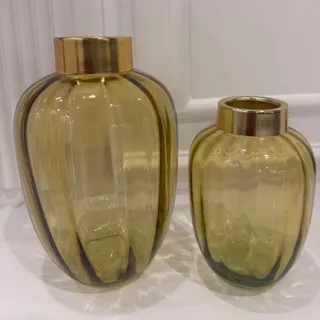گلدان شیشه