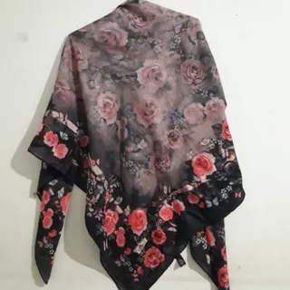 روسری قواره بزرگ
