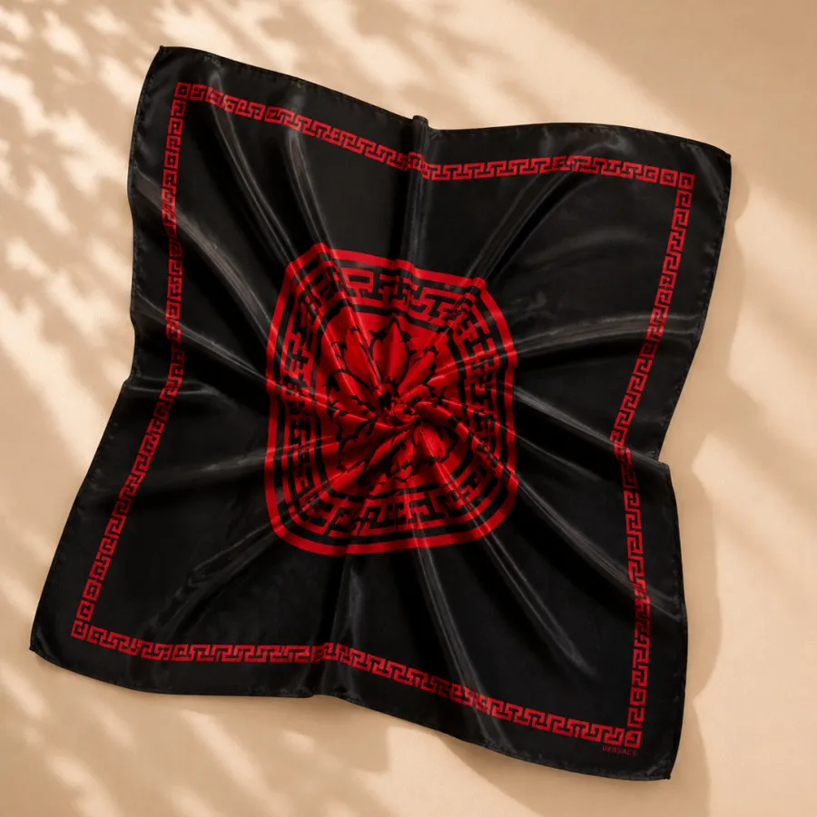 روسری ساتن قرمز مشکی