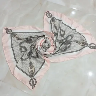 شال  ساتن سیلک