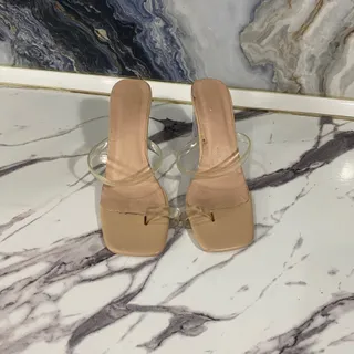صندل پاشنه شیشه ای ترک