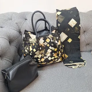 ست کیف و روسری طرح دار